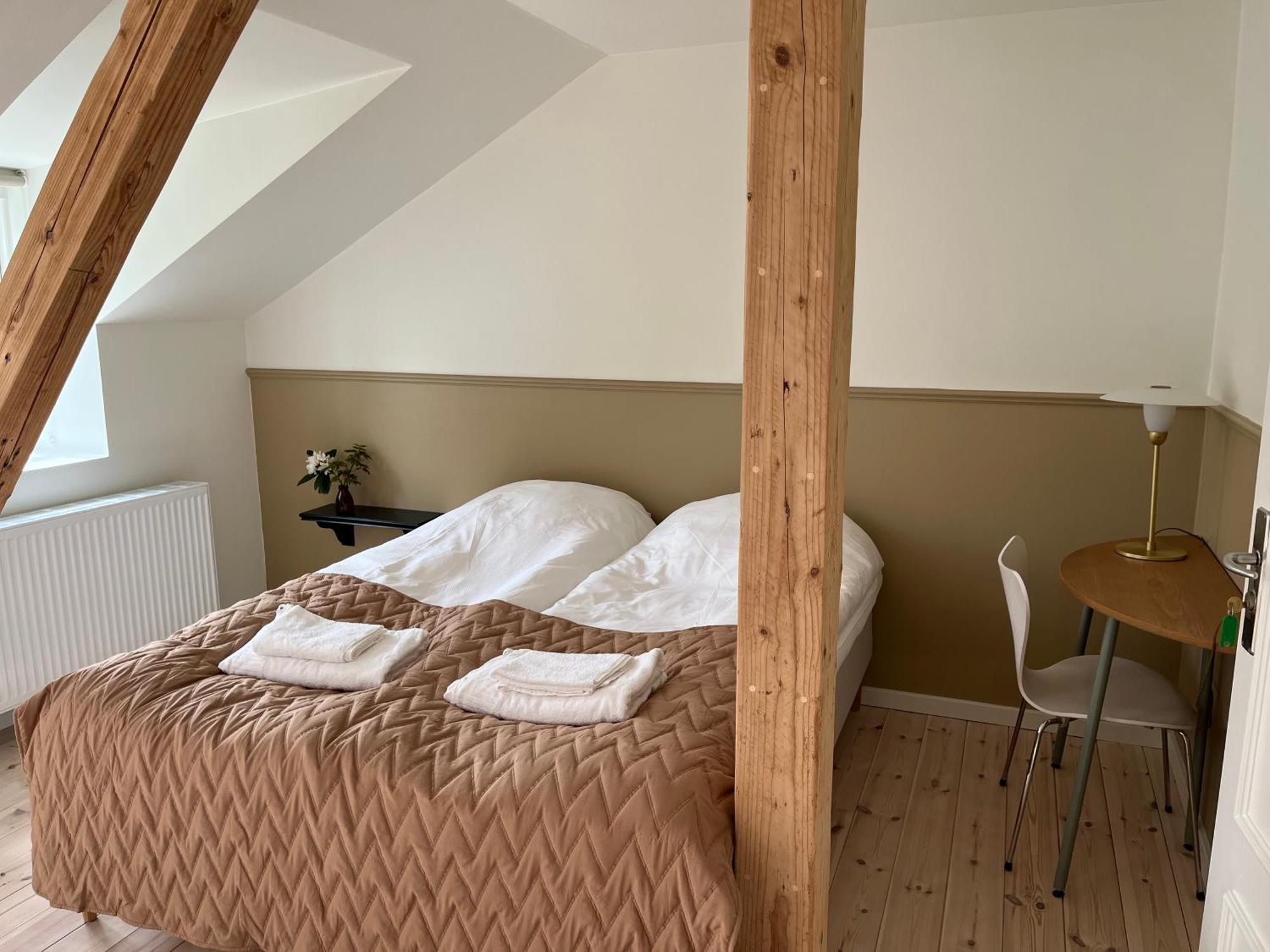 Reballegaard Bed & Breakfast Хорсенс Екстер'єр фото